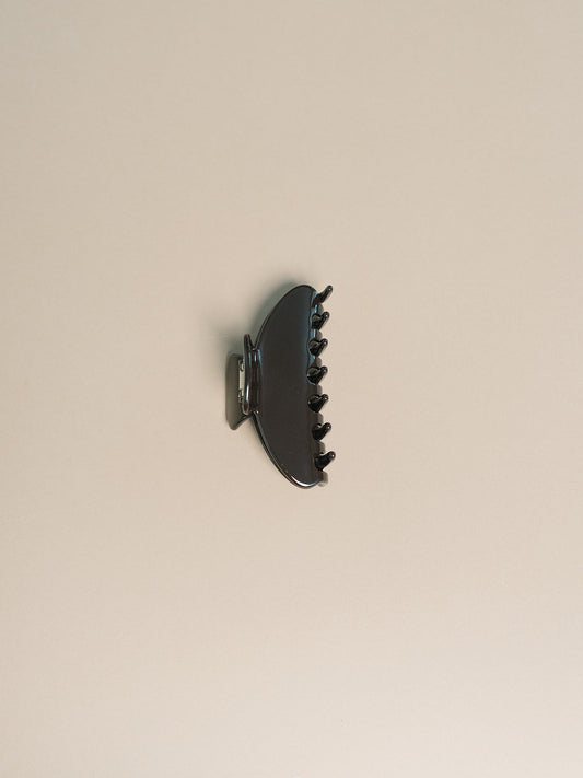 Medium Hair Claw - Ganache