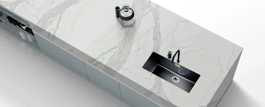 Calacatta Pyreness Raphael Quartz