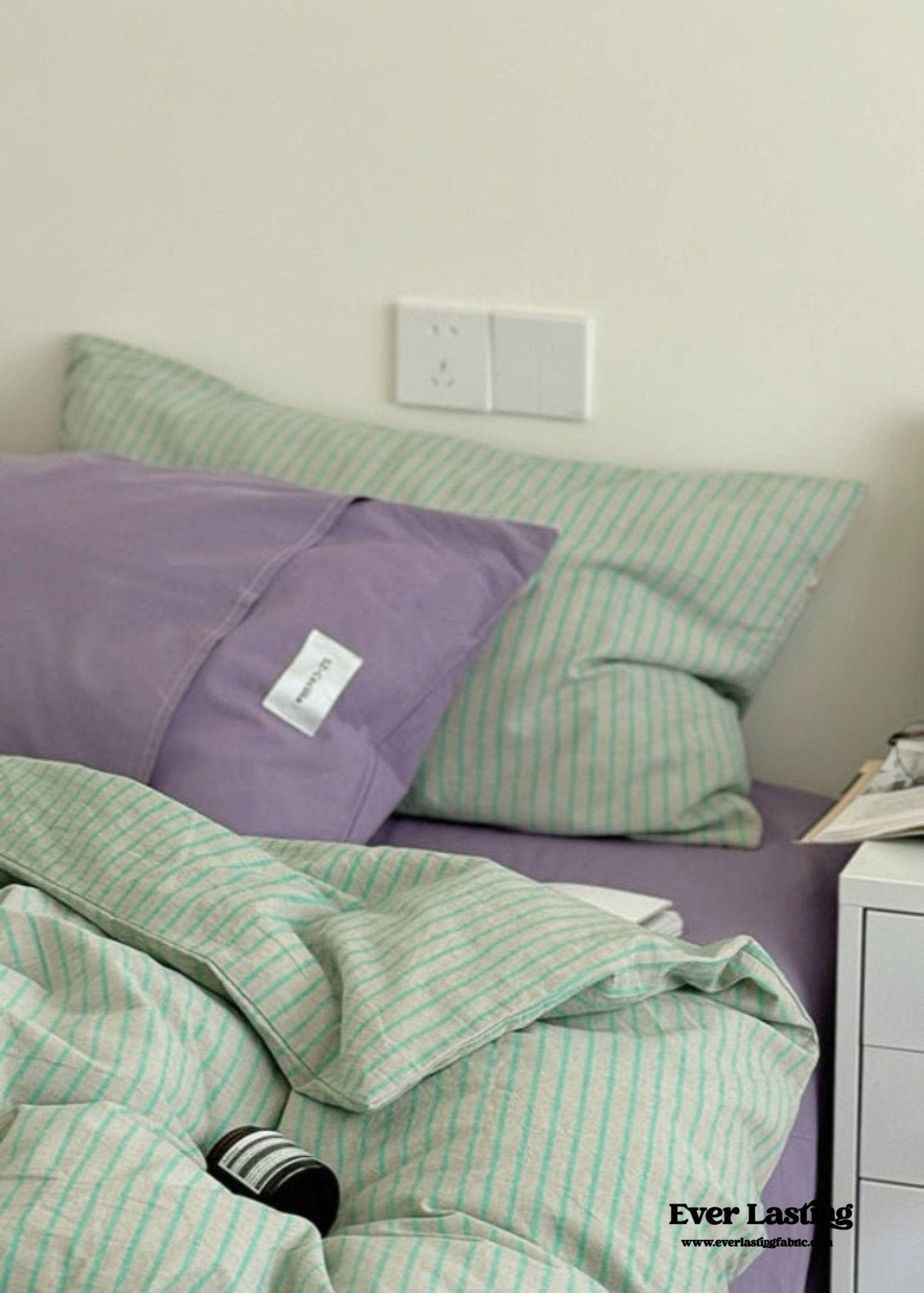 James Striped Bedding Set / Purple