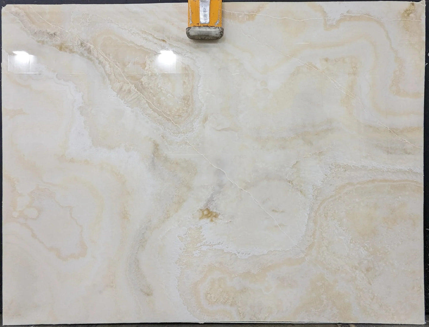 Vanilla Cross Cut Onyx