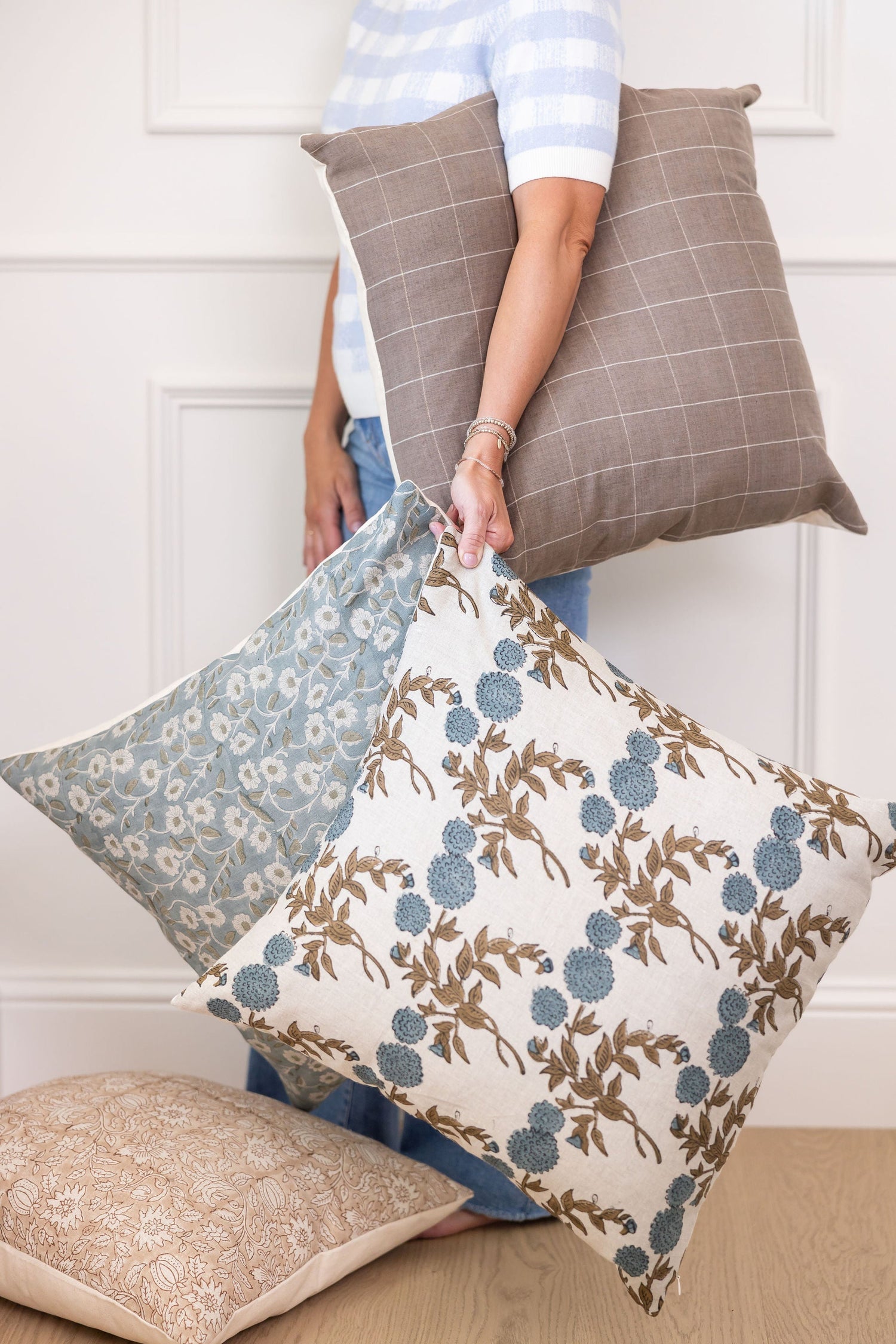 Throw Pillows