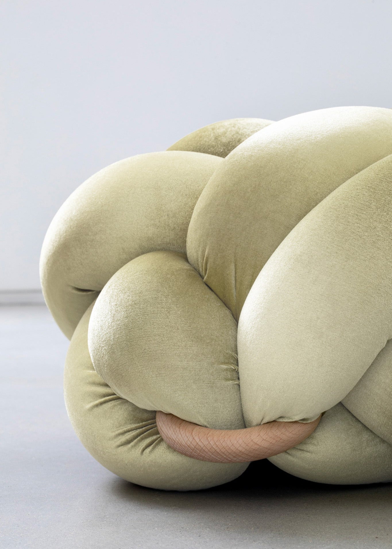 (M) Ivory Knot Ottoman
