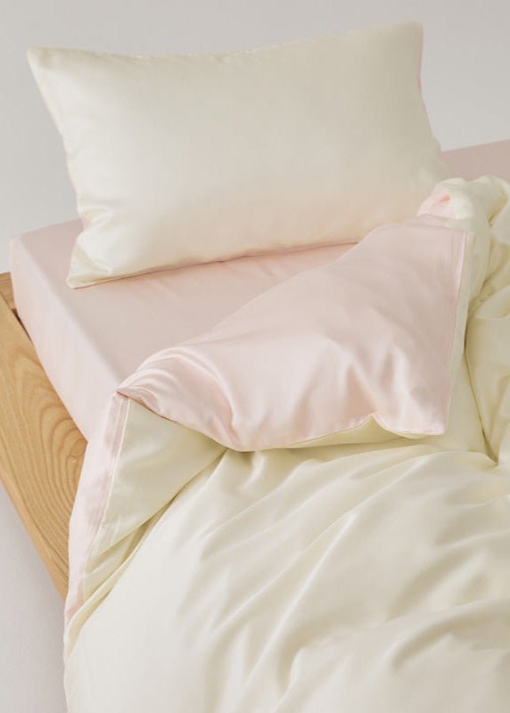 Adeline Pastel Silky Cooling TENCEL™ Bedding Set / Pink