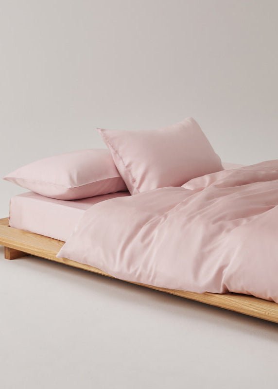 Adeline Pastel Silky Cooling TENCEL™ Bedding Set / Pink