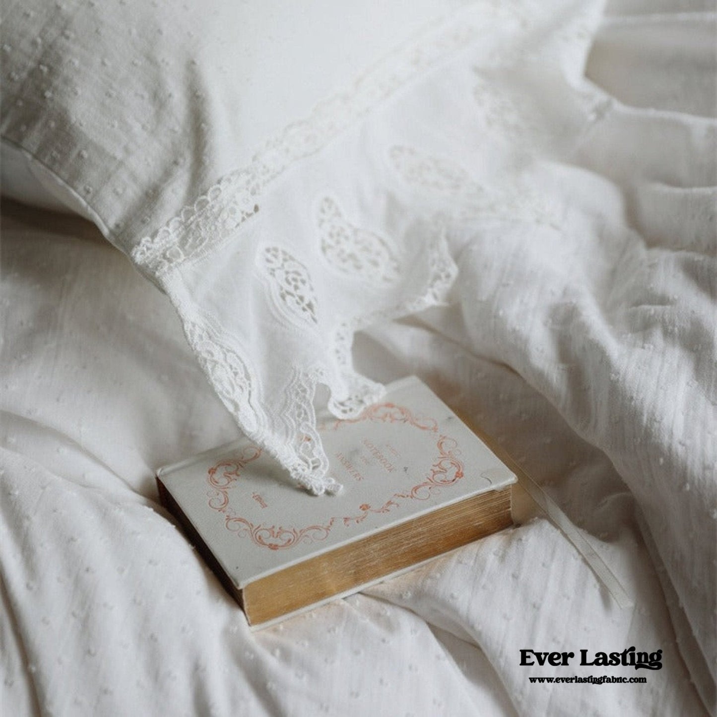 Aimé Romantic Vintage Ruffle Bedding Set / Gray