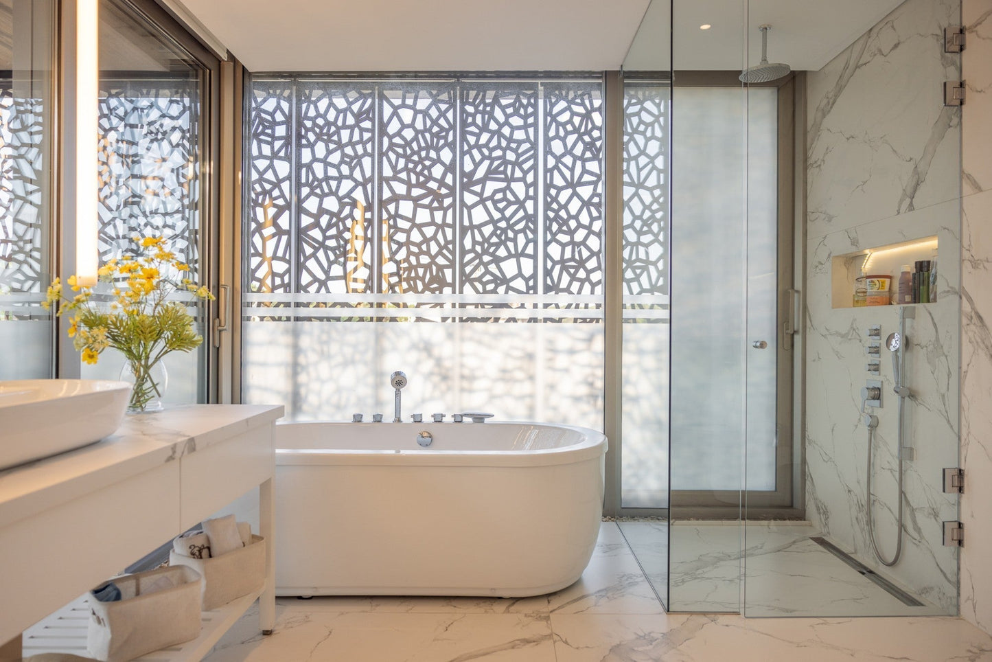 Aura Dekton
