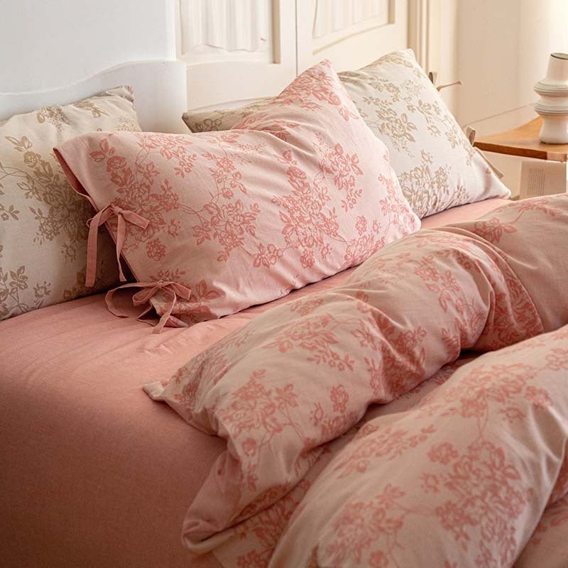 Bonnie Ribbon Bow Tie Floral Bedding Set / Pink