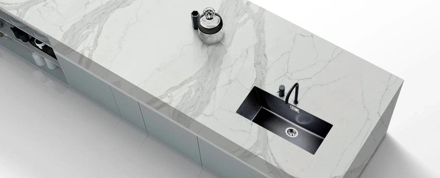 Calacatta Pyreness Raphael Quartz