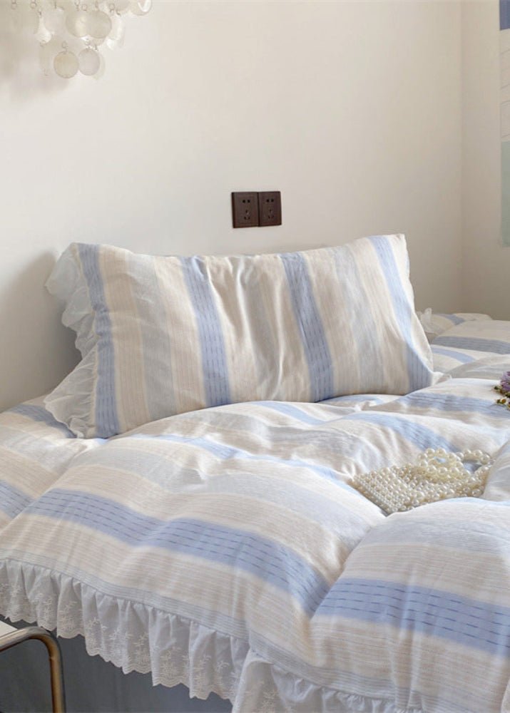 Cecilia Lace Ruffle Double Gauze Striped Bedding Set / Purple