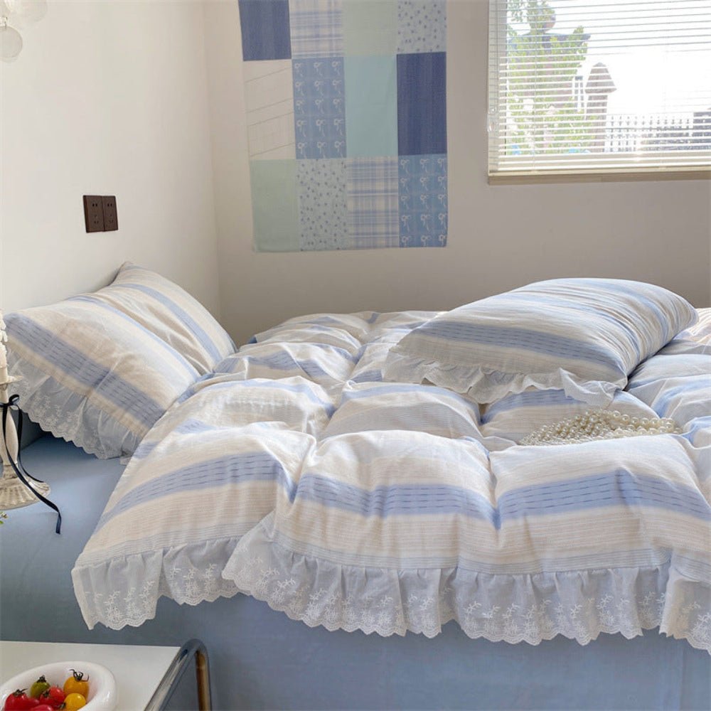 Cecilia Lace Ruffle Double Gauze Striped Bedding Set / Purple