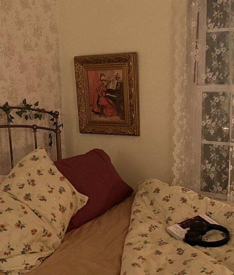 Cottage Floral Bedding Set / Dusty Purple