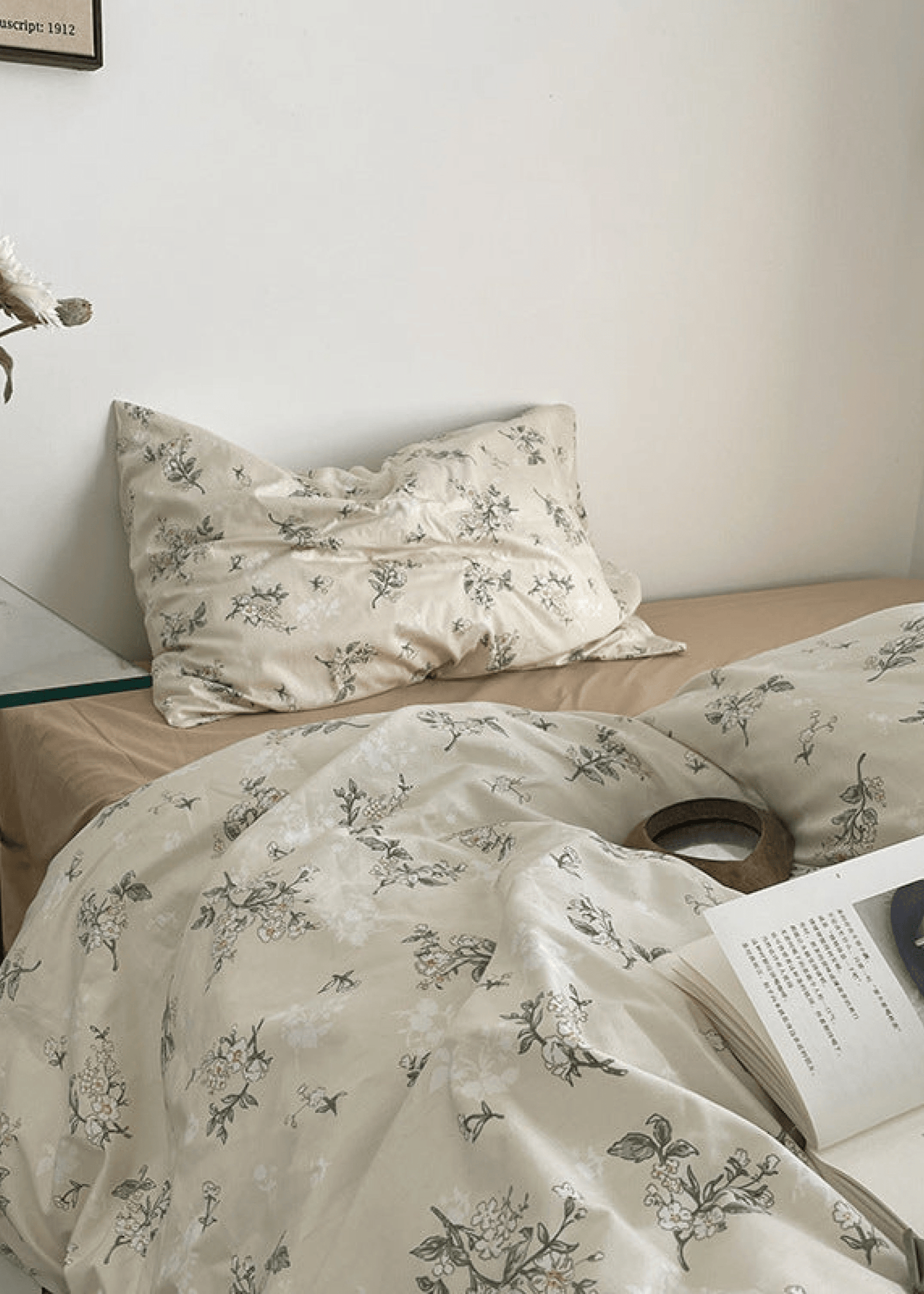 Cottage Floral Bedding Set / Dusty Purple