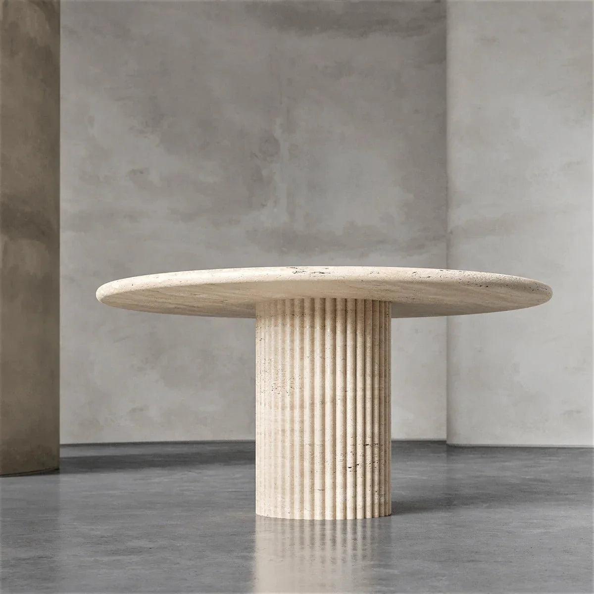 Elisa Petit Round Dining Table