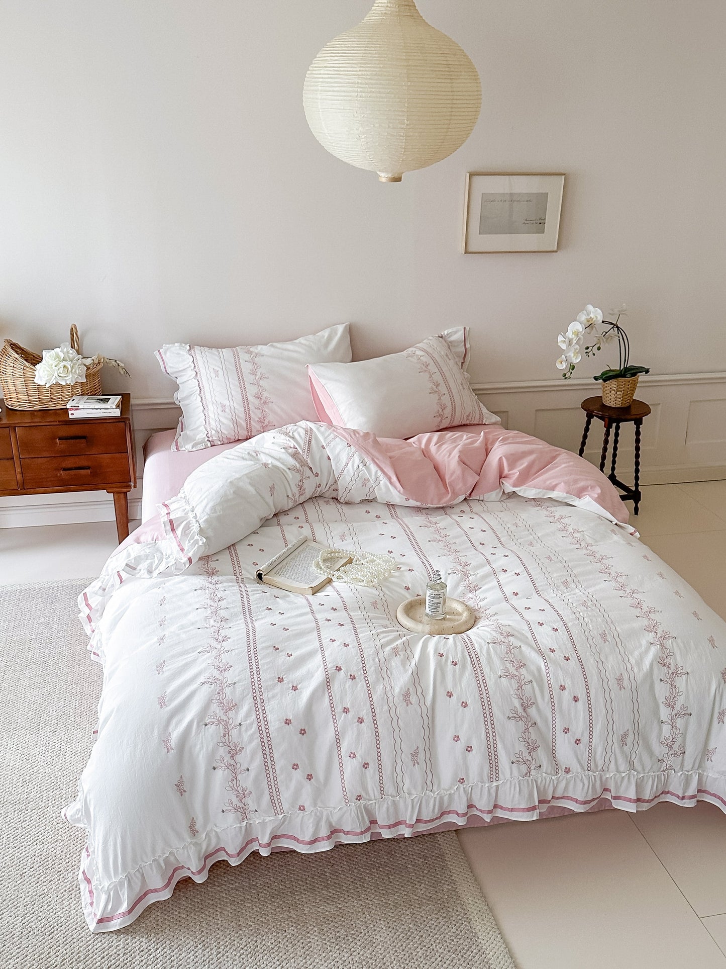 Embroidered French Lace Ruffle Bedding Set / Blue