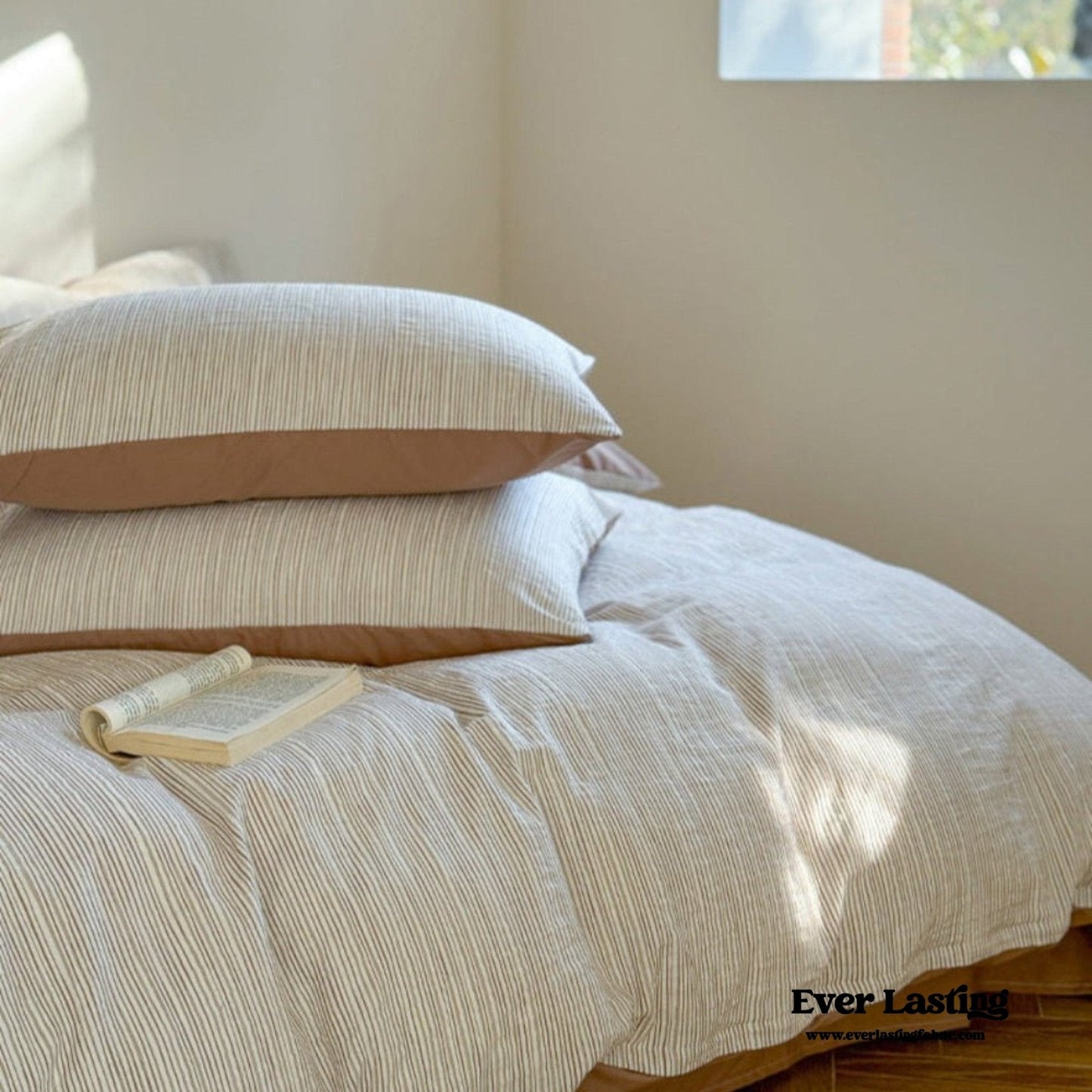 Emma Duo Striped Jacquard Bedding Set / Cream