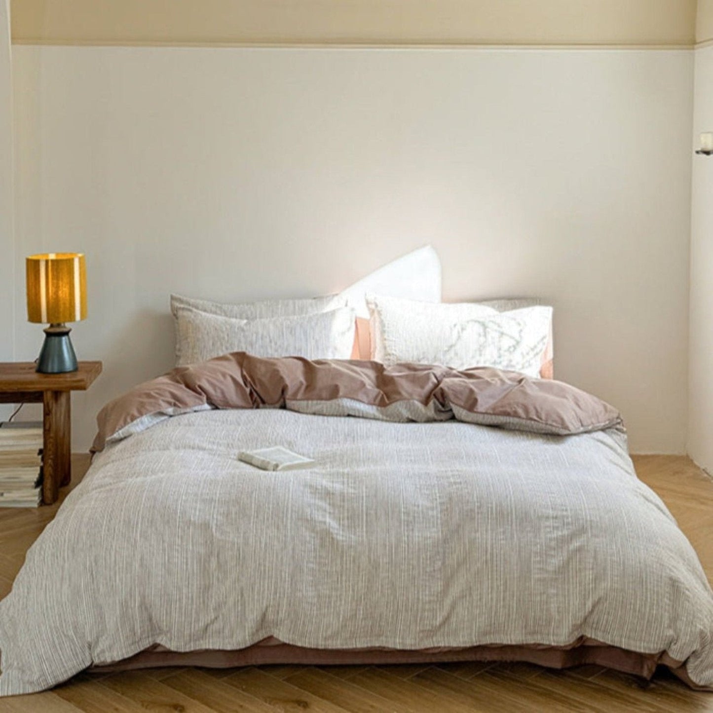 Emma Duo Striped Jacquard Bedding Set / Pink