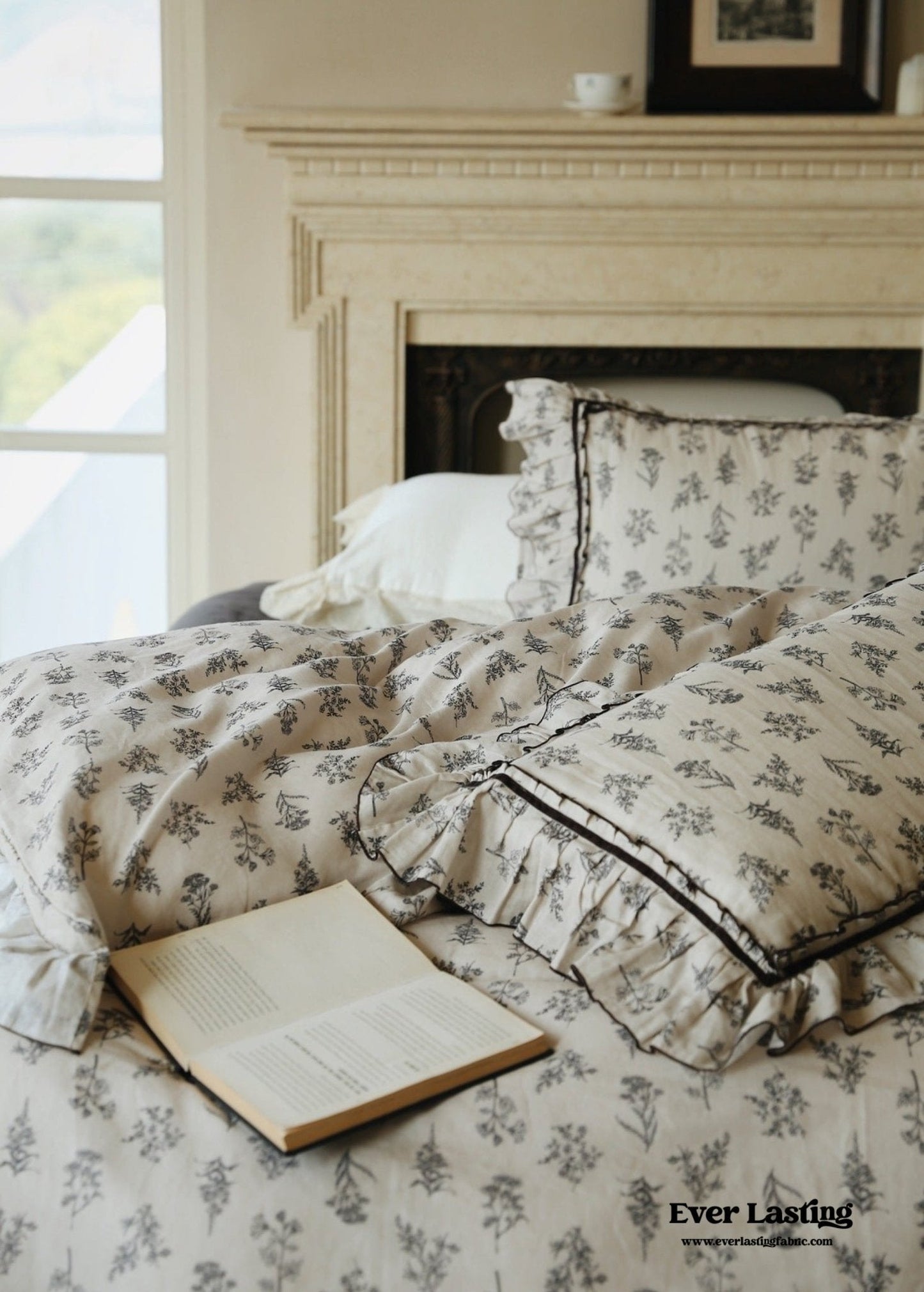 Evelina Baroque Vintage Floral Bedding Set