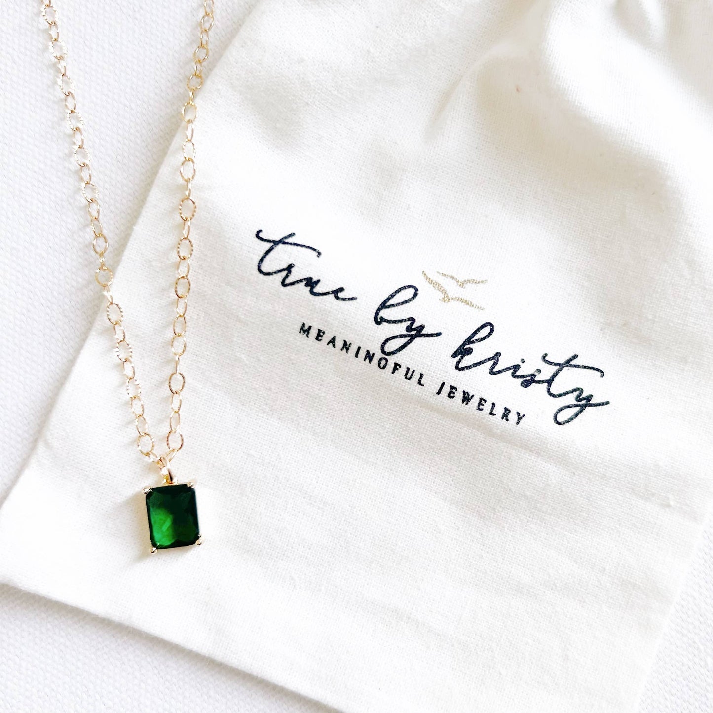 Emerald Green Pendant Necklace