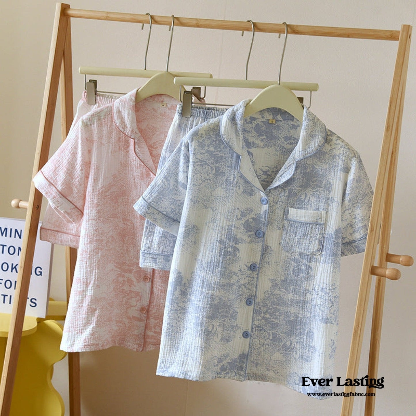 French Cottage Short Sleeves and Shorts Cotton Pajama Set / Blue