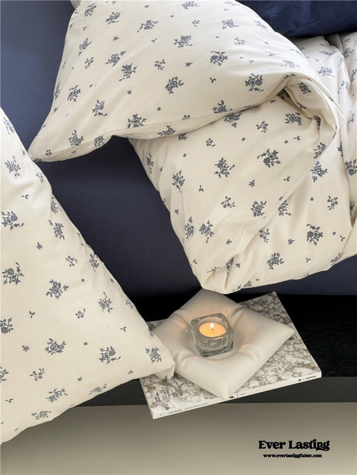 Jersey Knit Cotton Floral Bedding Set / Blueberry