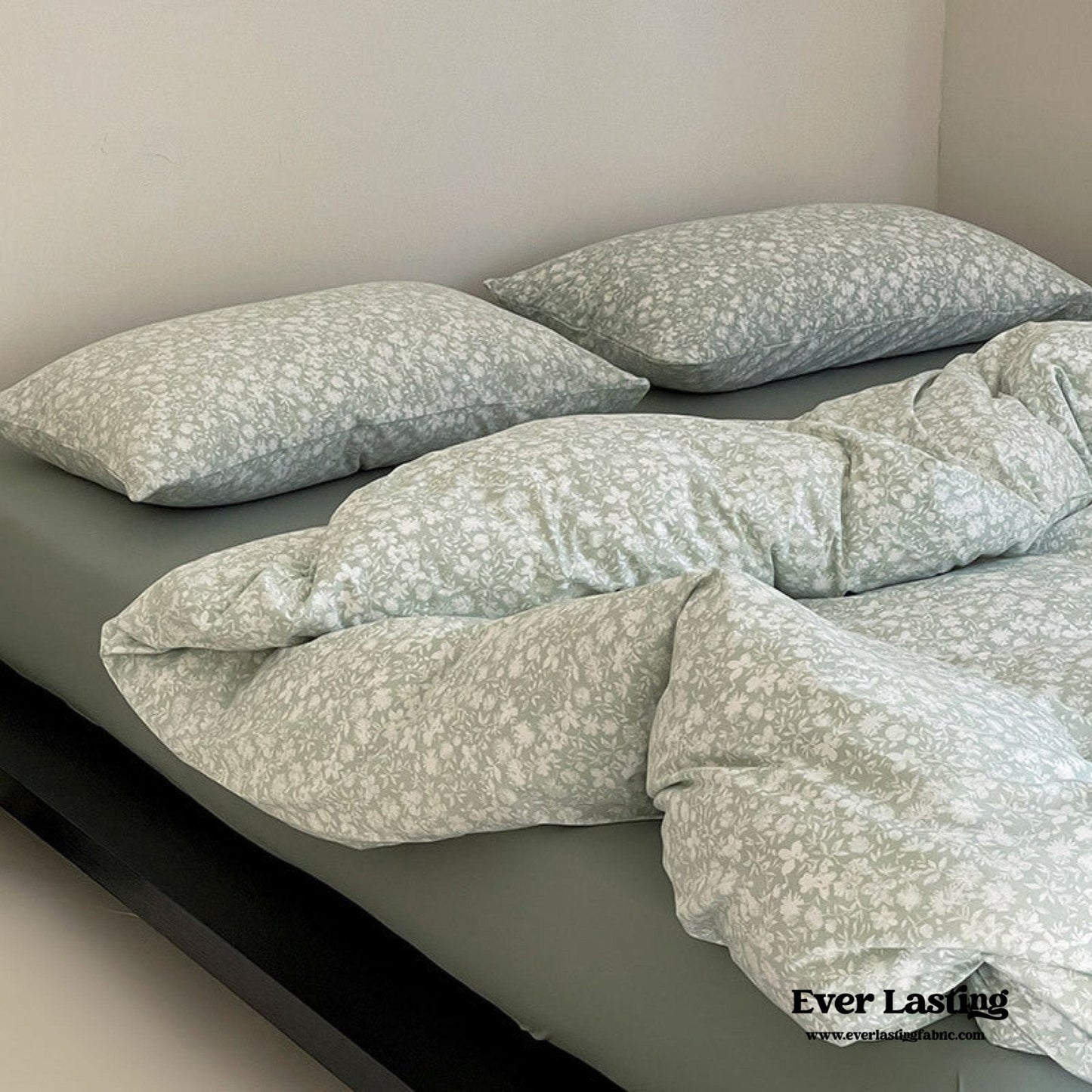 Jersey Knit Cotton Floral Bedding Set / Blueberry