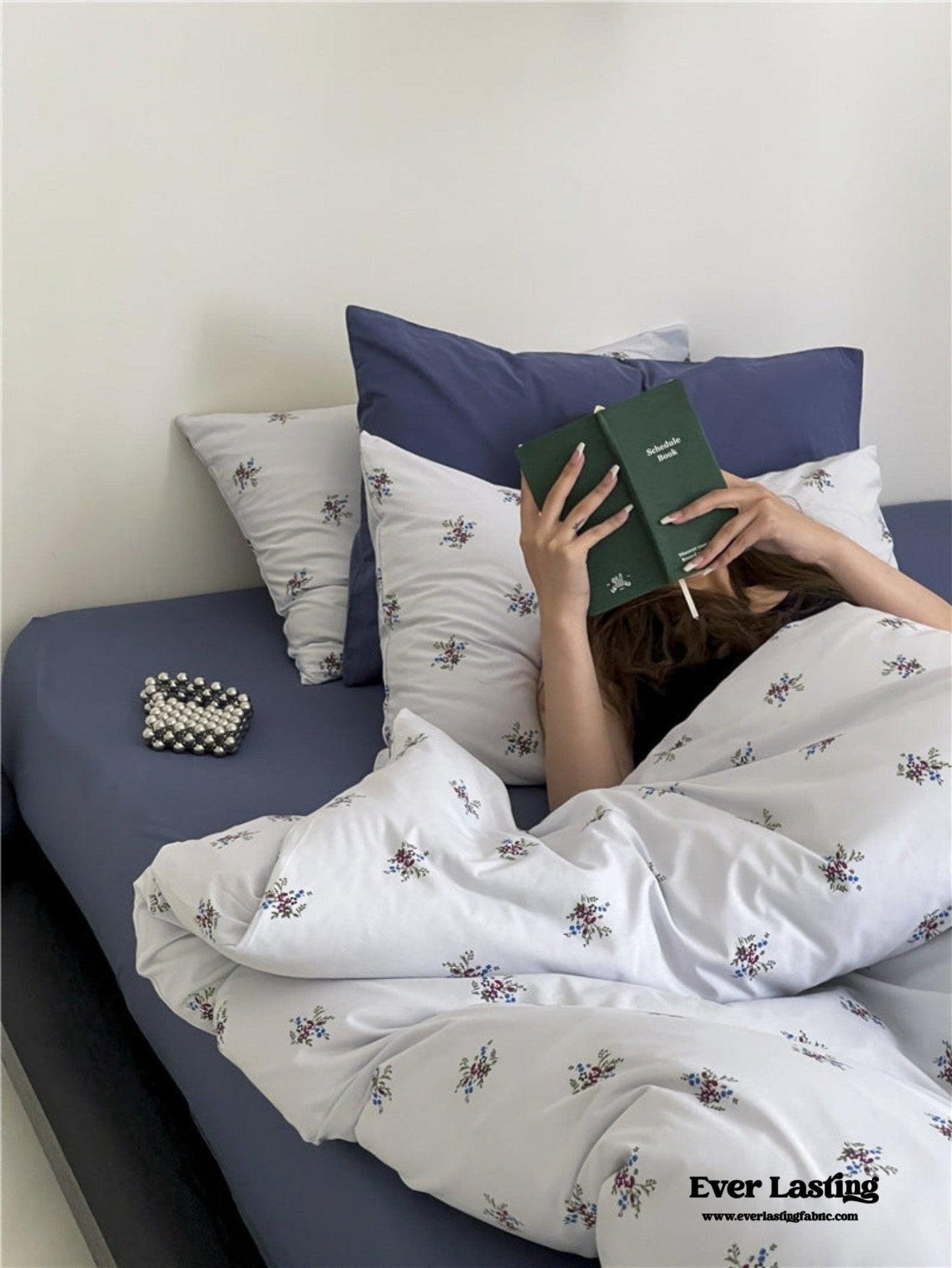 Jersey Knit Cotton Floral Bedding Set / Blueberry