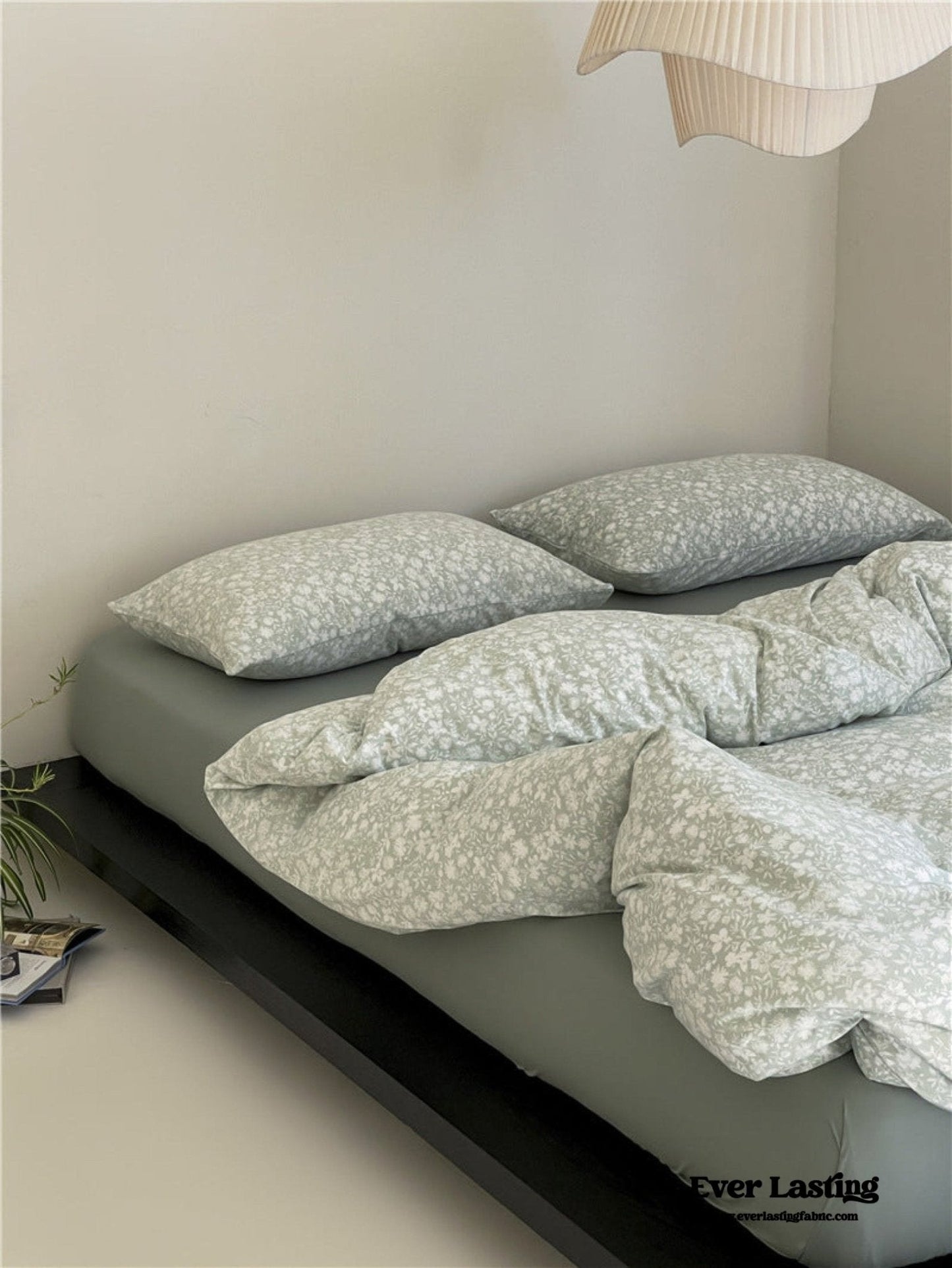 Jersey Knit Cotton Floral Bedding Set / Blueberry