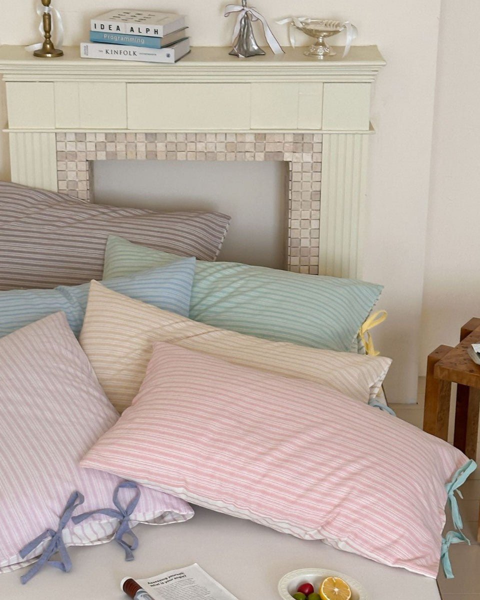 Josie Bow Tied Stripe Pillowcases / Pink