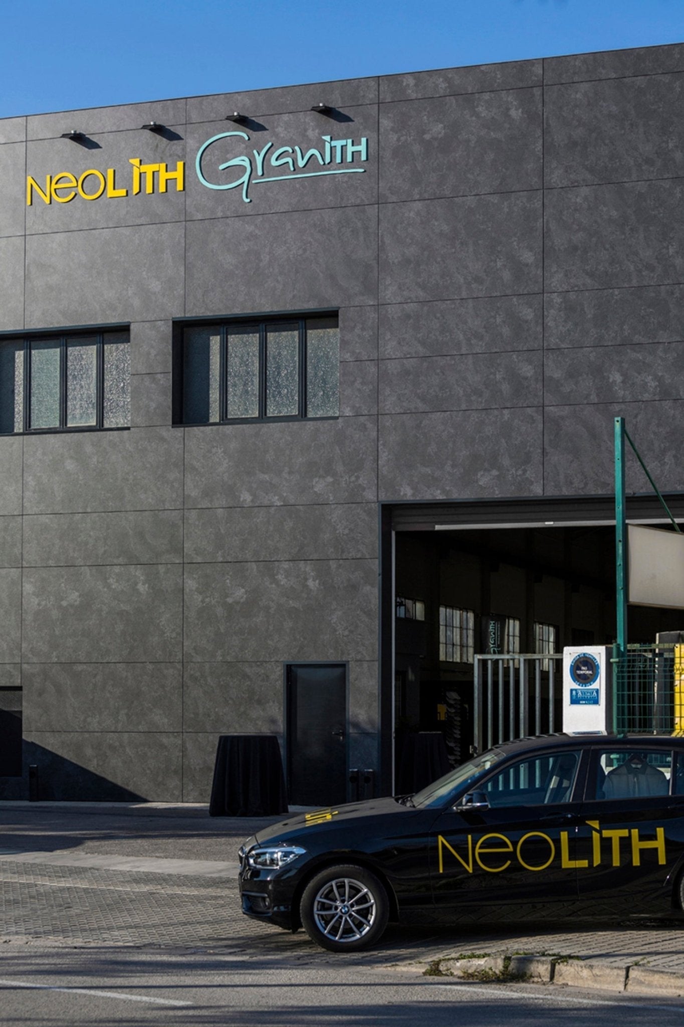 Krater Neolith