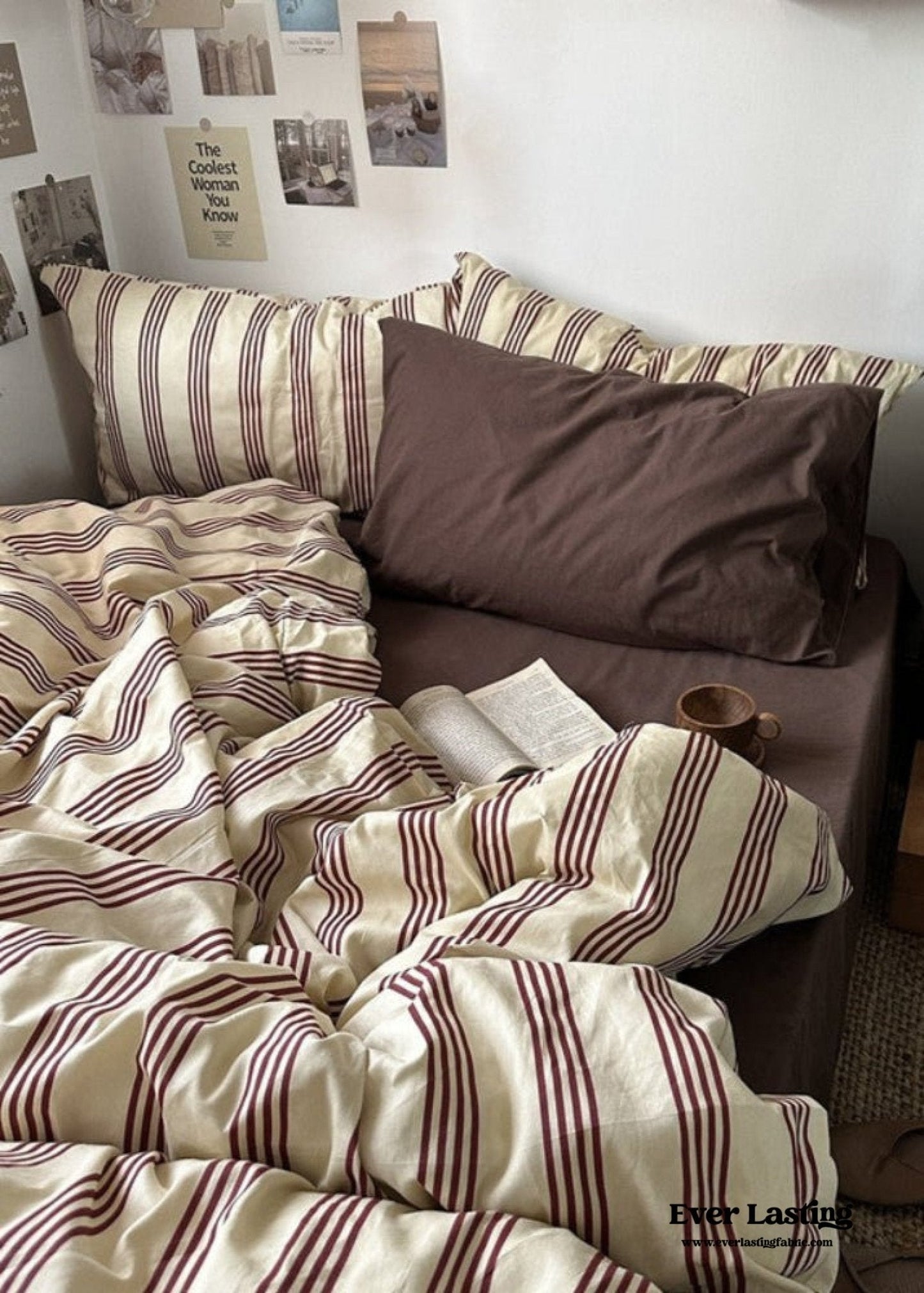 Liam Striped Bedding Set / Pink