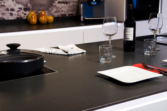 Malm Black Sapienstone