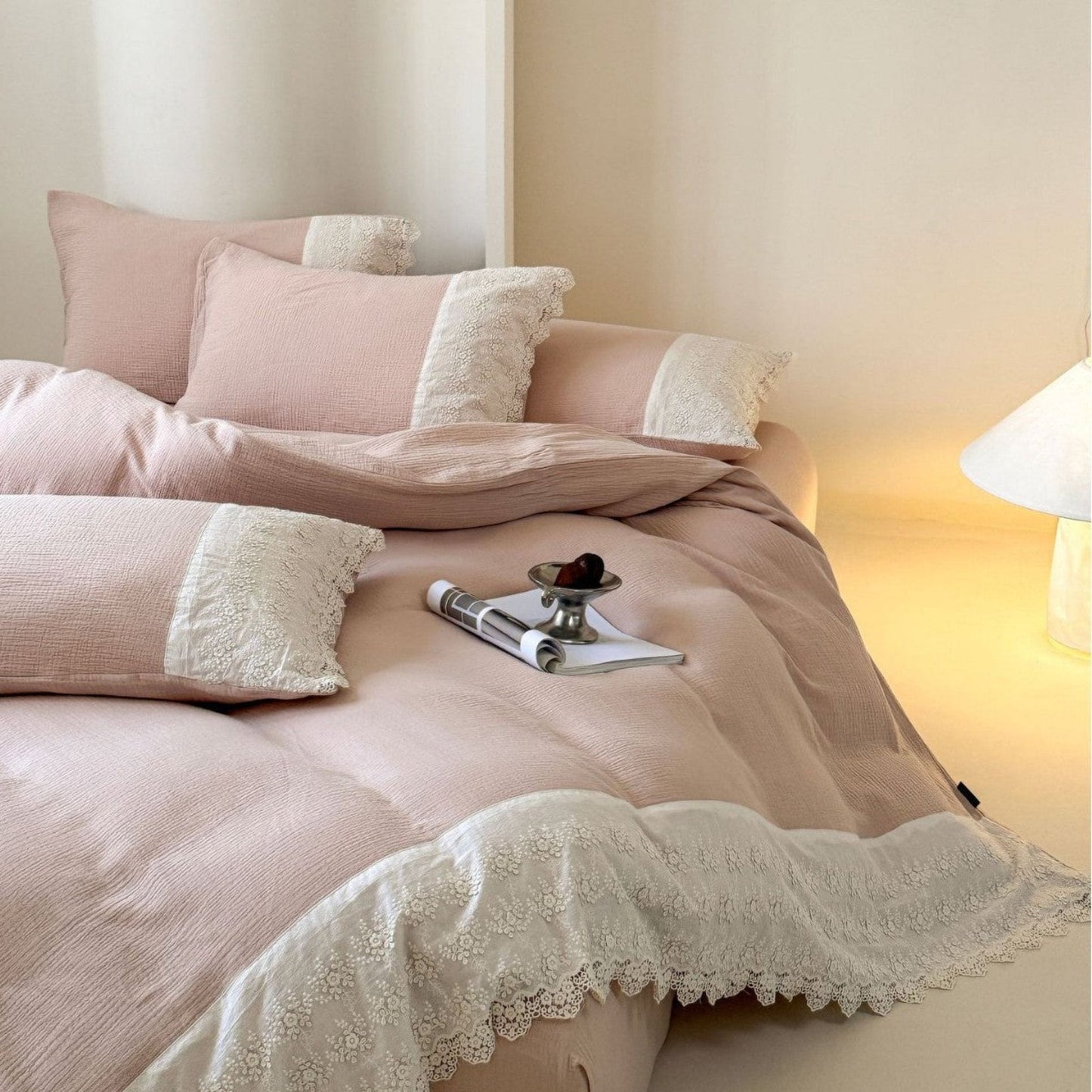 Margaux Lace Double Gauze Bedding Set / Chocolate Brown