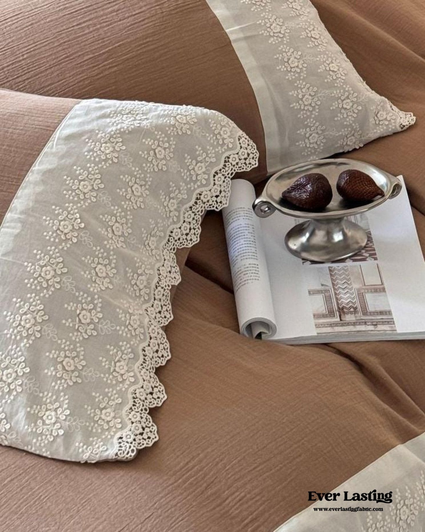 Margaux Lace Double Gauze Bedding Set / Chocolate Brown