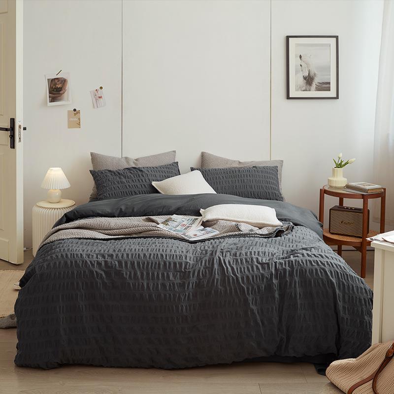 Minimal Bubble Textured Bedding Set / White