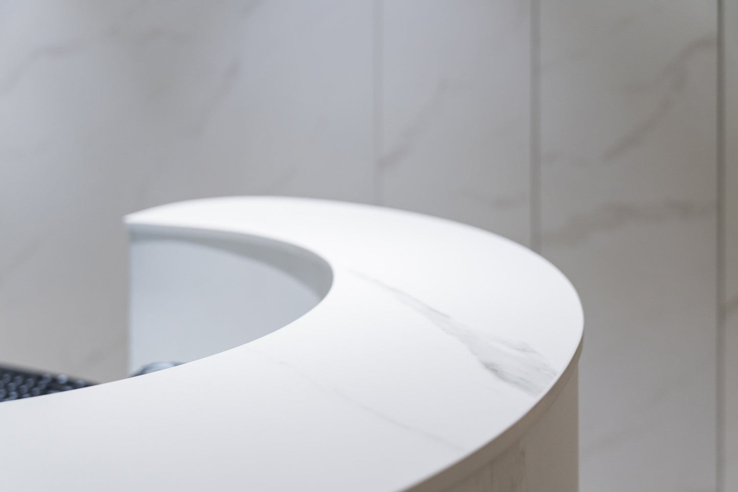 Opera Dekton