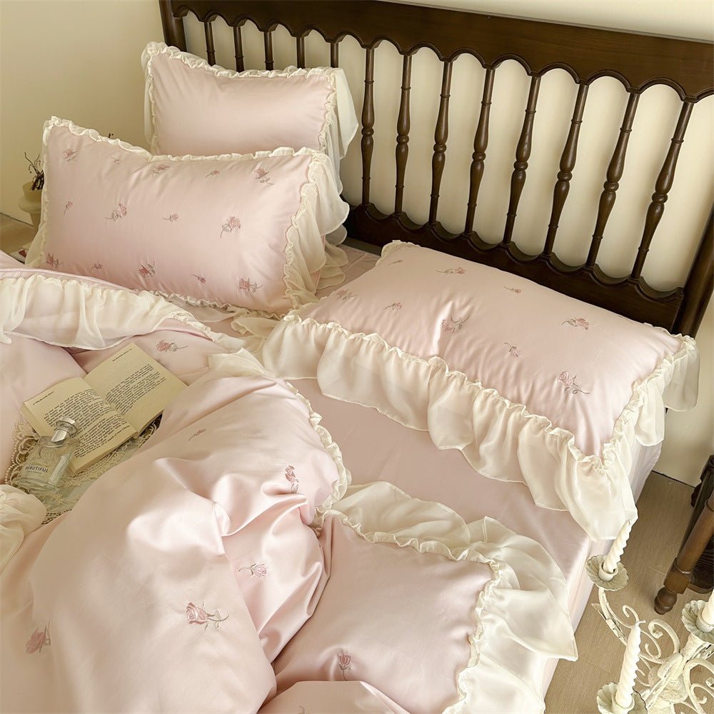 Rosalie Embroidered Cotton Ruffle Bedding Set / Ivory Blush