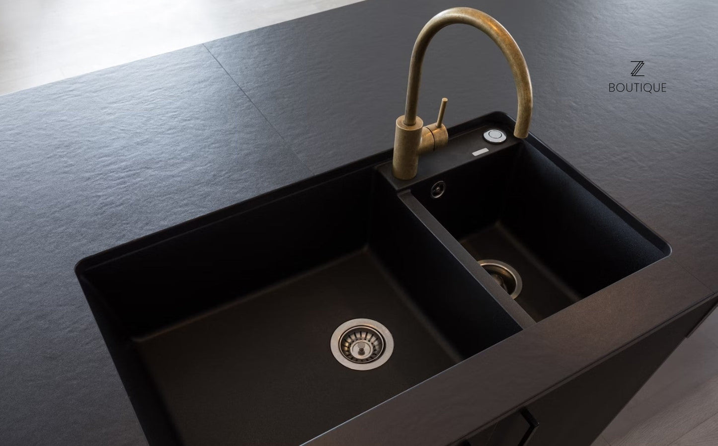 Sirius Dekton