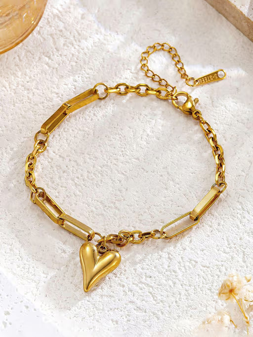 Anti-Tarnish Gold Heart Charm Bracelet -Dainty & Durable Love Jewelry