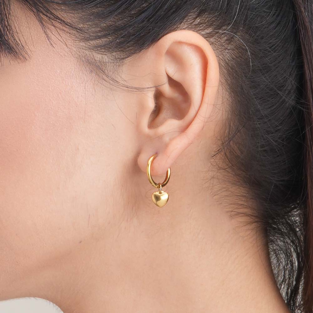 Small Heart Hoop Earrings sori style
