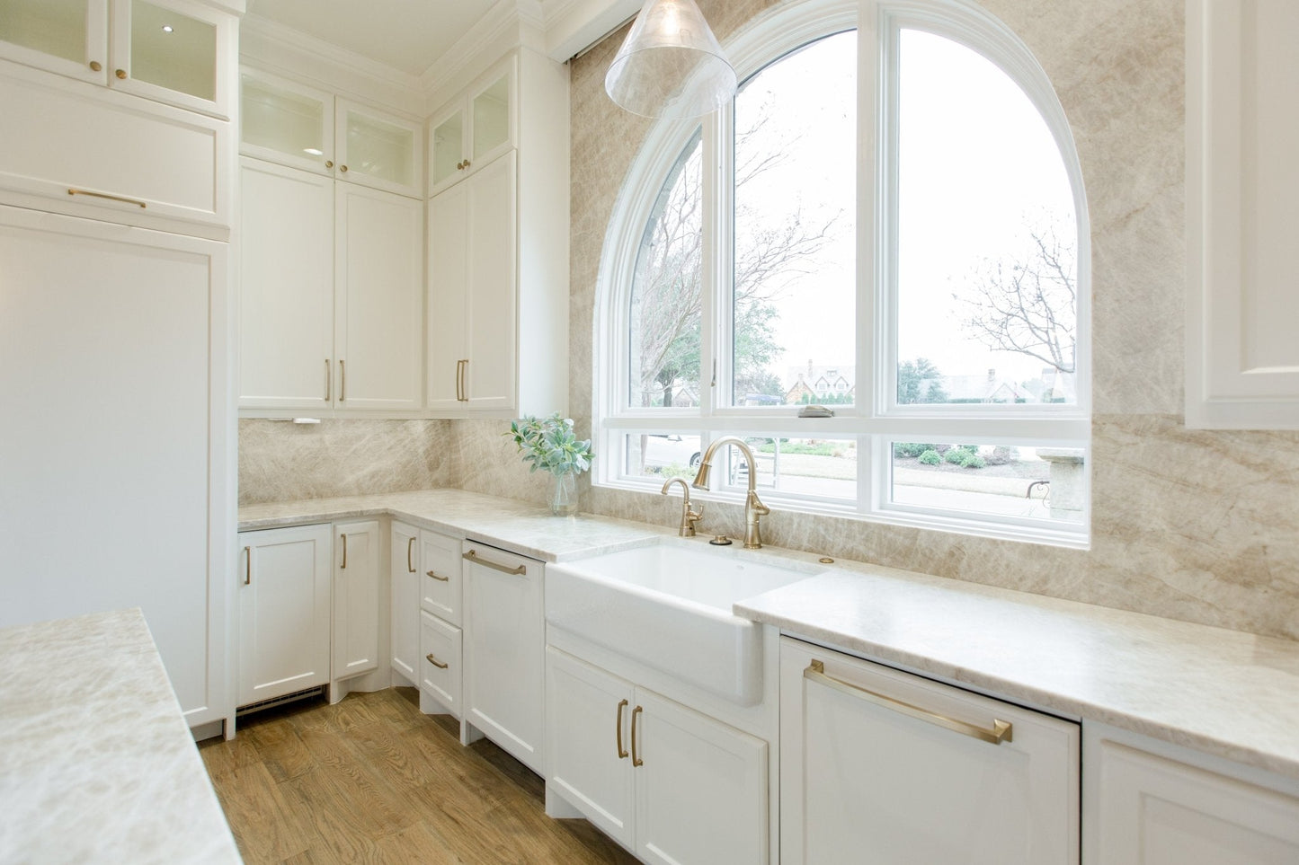 Taj Mahal Honed Raphael Quartz
