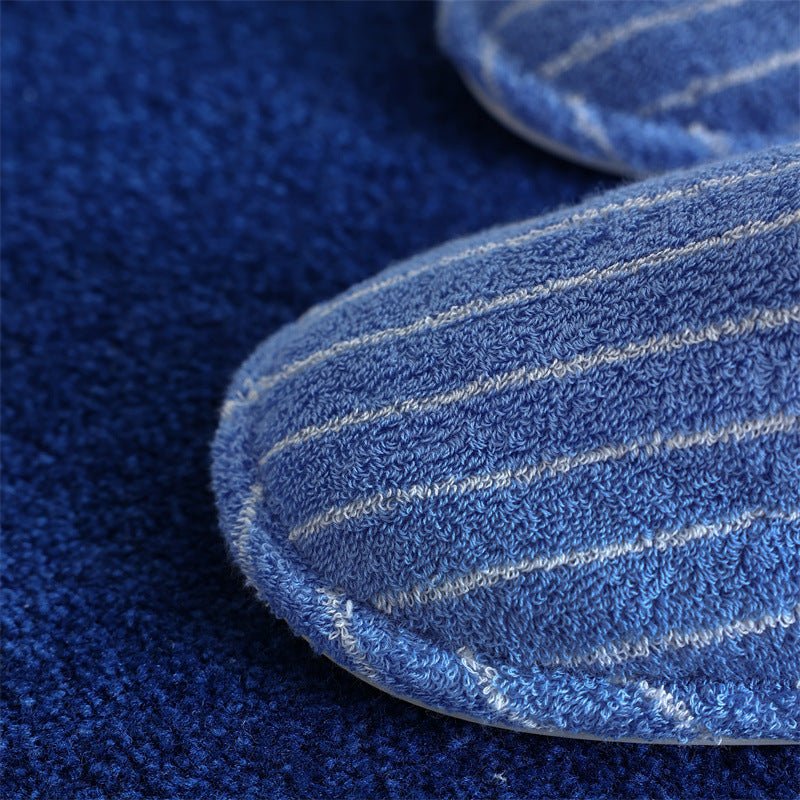 Thin Striped House Slippers / White