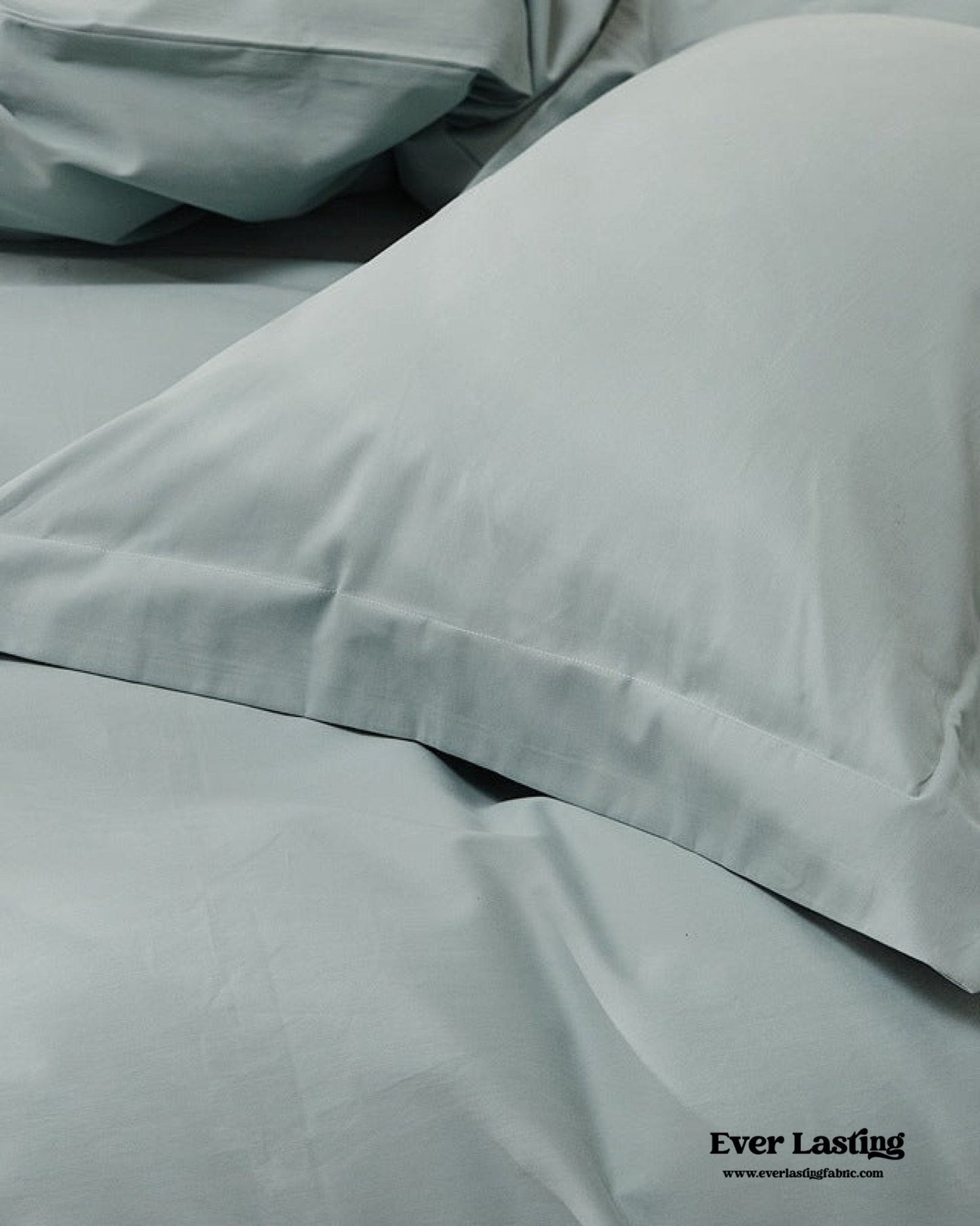 Velvære Luxe Solid Color Cotton Bedding Set / White